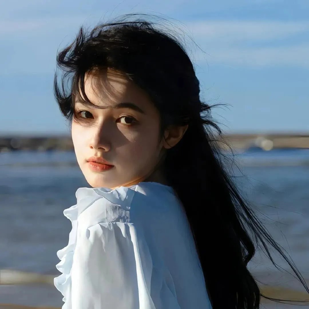 回溯 海报
